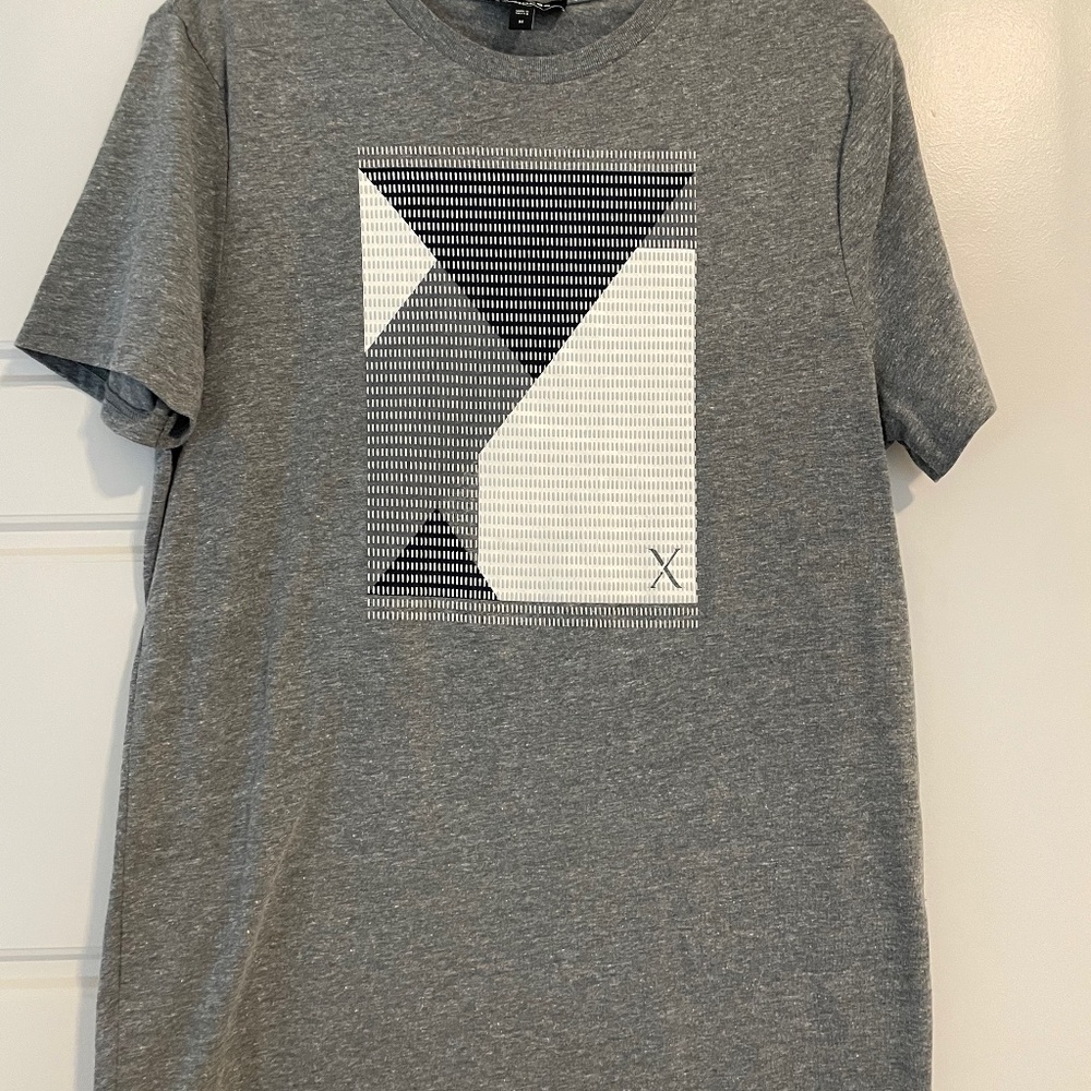 Express T-shirt